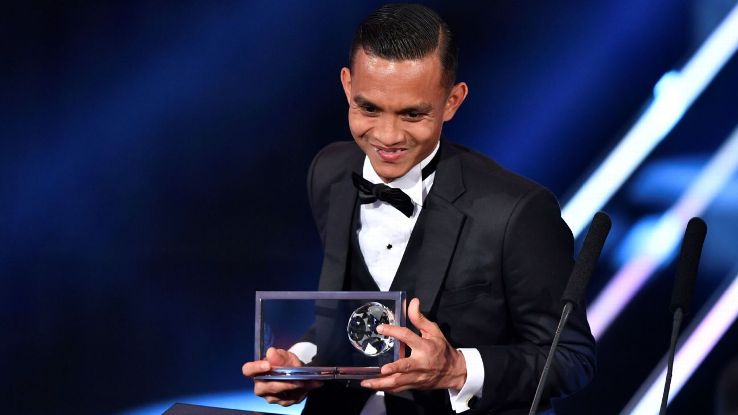 Wow! Gol 'Sakit Jiwa' Buat Pemain Malaysia Rebut Puskas Award